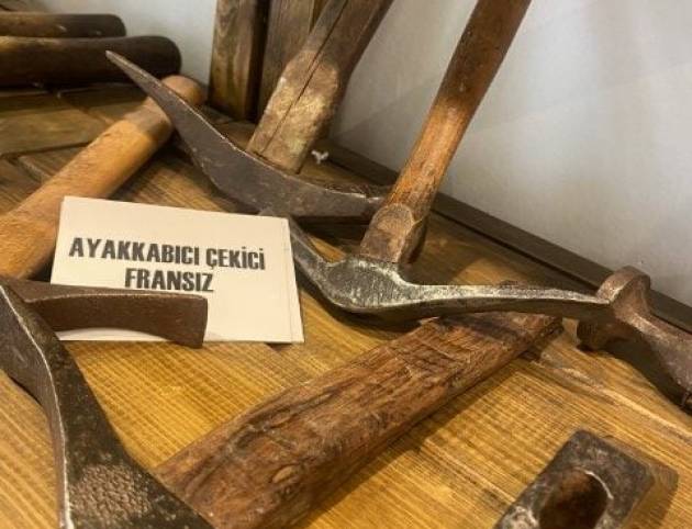 ayakkabıcı çekici (7) (Küçük)
